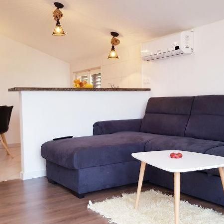 Apartment Mirjana Vodice Bagian luar foto
