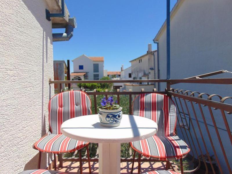 Apartment Mirjana Vodice Bagian luar foto